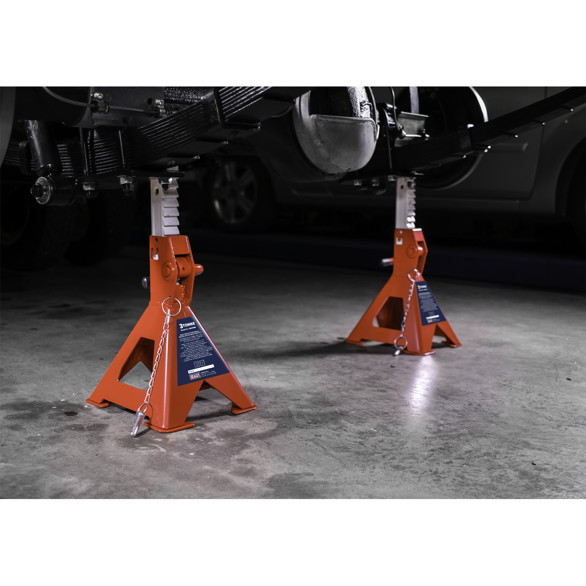 Auto Rise Ratchet Axle Stands, 3 Tonne Capacity per Stand (AAS3000)