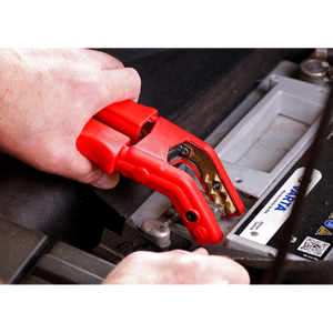 12V RoadStart® Emergency Jump Starter 2300 Peak Amps