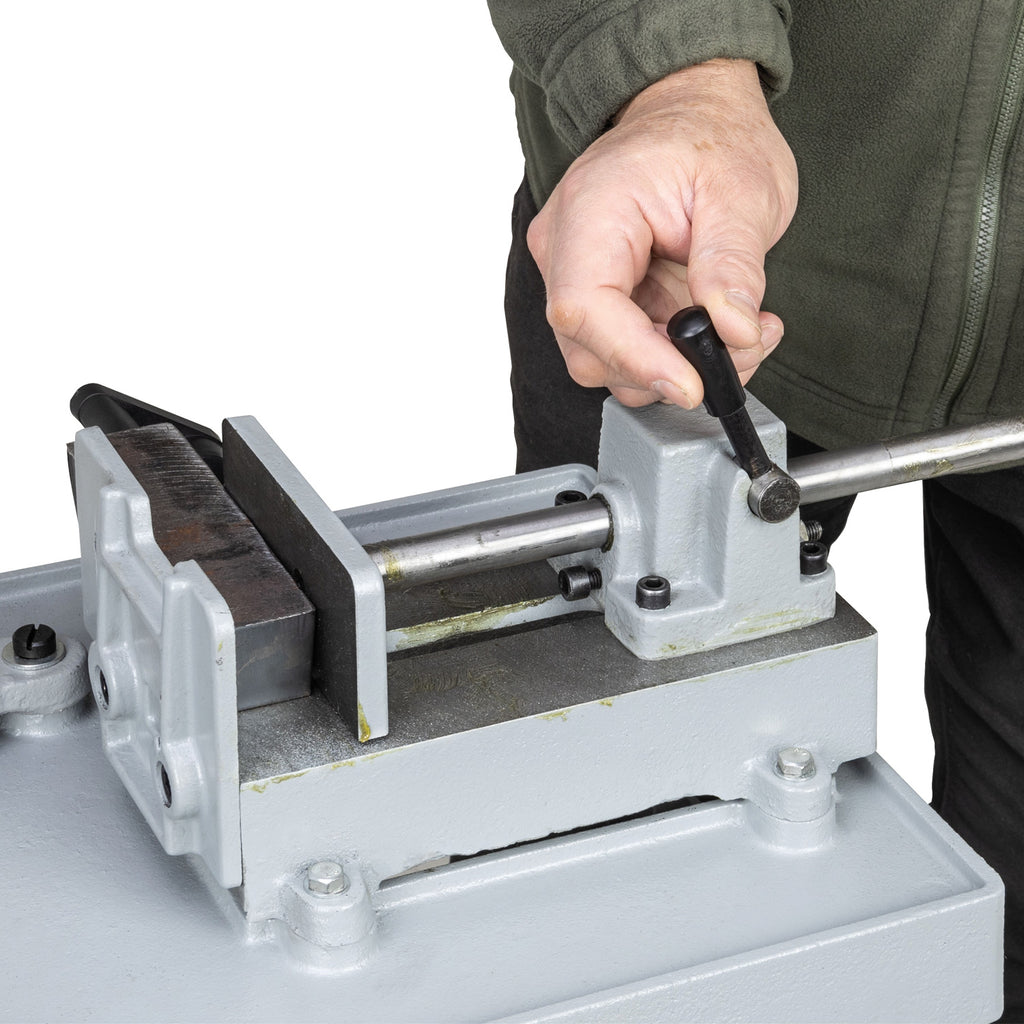 SIP 6" Swivel Head Metal Bandsaw, 370W (01572)