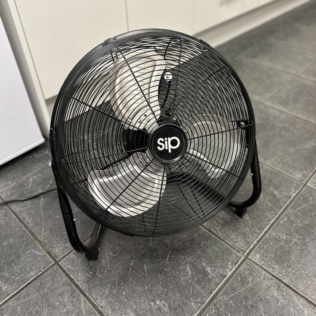 SIP 16" Heavy-Duty Floor Fan