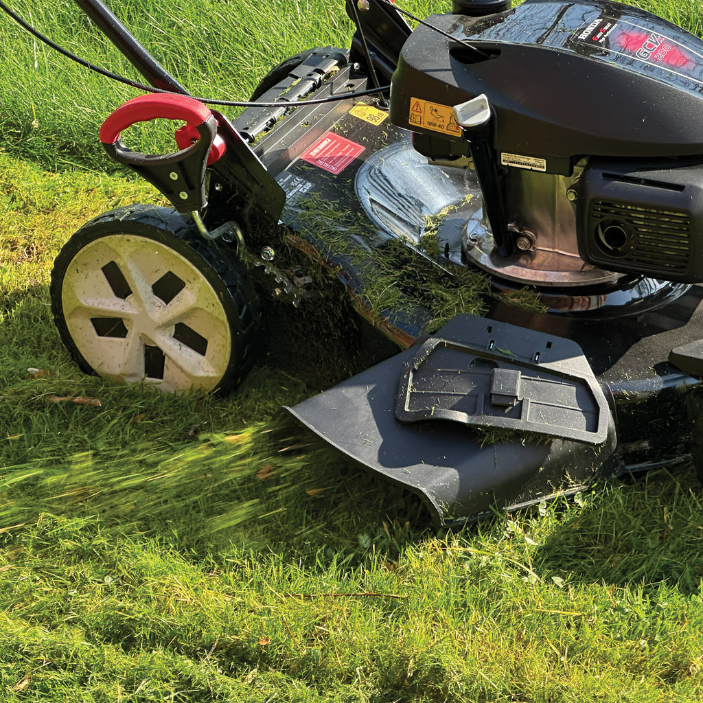 SIP HONDA-Powered Self-Propelled Petrol Lawnmower, 56cm, 201cc (08228)