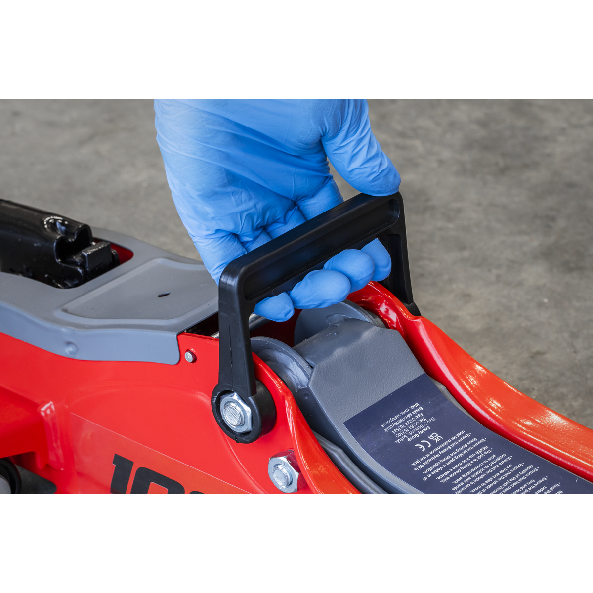 Low Profile Short Chassis Trolley Jack, 2 Tonne, Red (1020LE)
