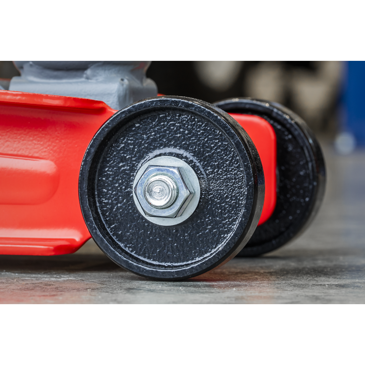 Low Profile Short Chassis Trolley Jack, 2 Tonne, Red (1020LE)