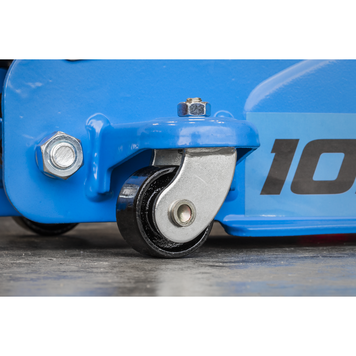 Low Profile Short Chassis Trolley Jack 2 Tonne - Blue