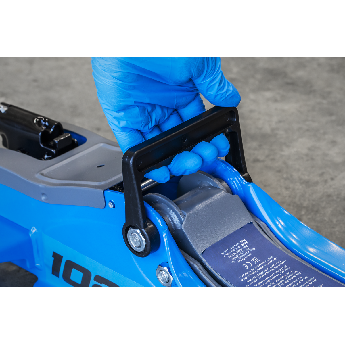 Low Profile Short Chassis Trolley Jack, 2 Tonne, Blue (1020LEB)