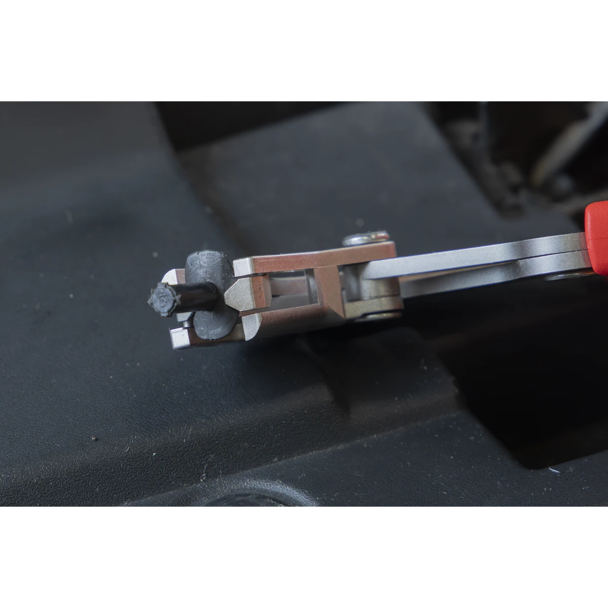 Trim Push Pin Removal Pliers (RT010)