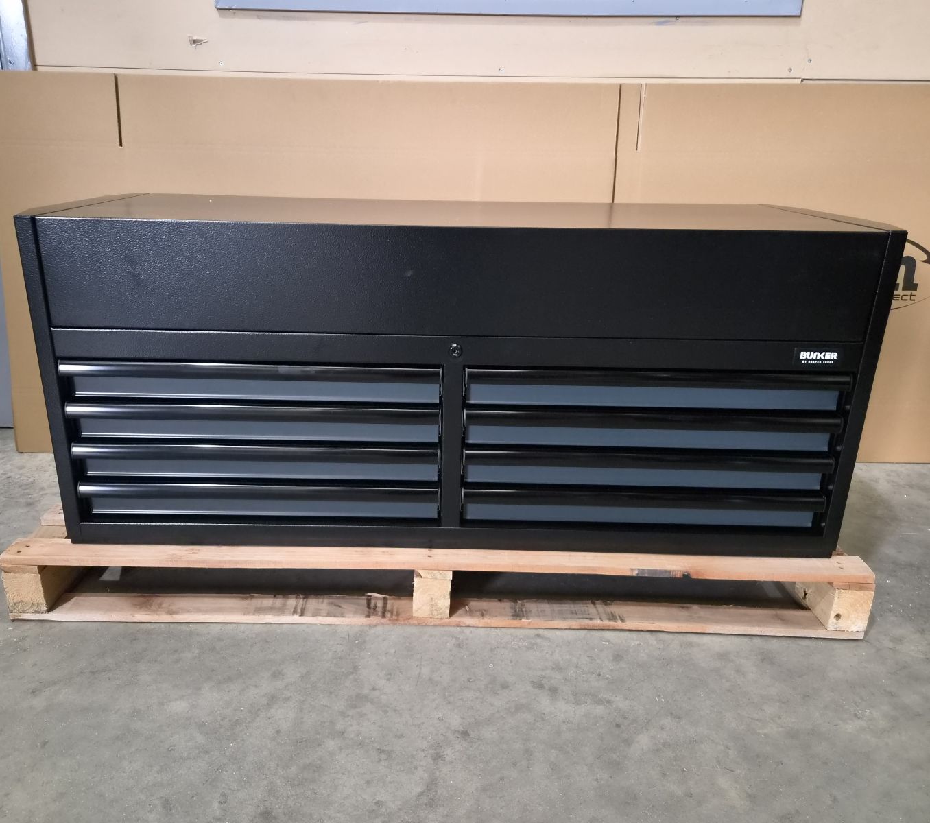 Draper BUNKER® Tool Chest 56", 8 Drawer, Grey (21277)