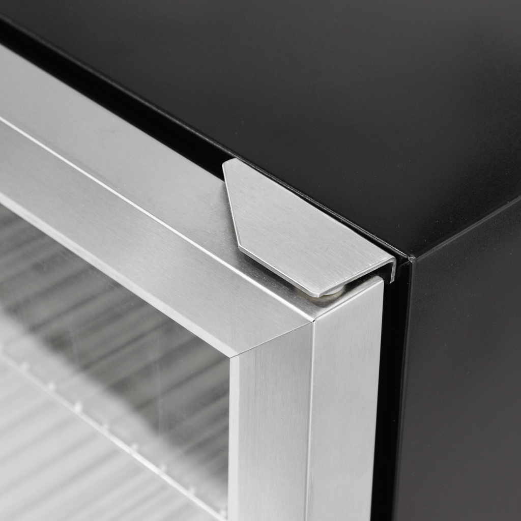 Baridi Outdoor Drinks Fridge with Triple Glazed Door & Lock 150L Stainless Steel (DH439)
