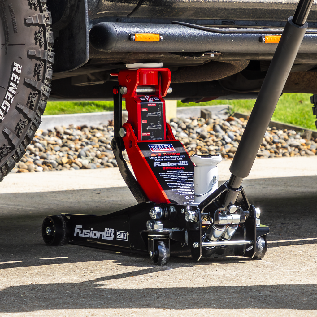Sealey 3200LEHL Low Entry High Lift Trolley Jack with Rocket Lift, 2/3 Tonne Capacity