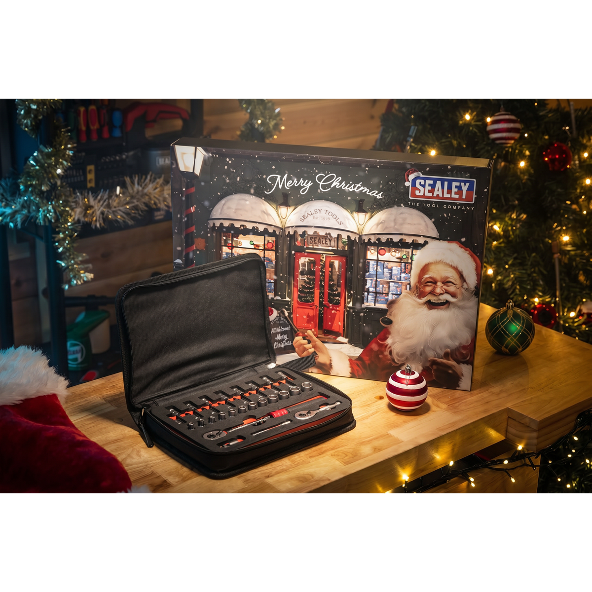 Advent Calendar Tool Kit 32pc (AVC005)