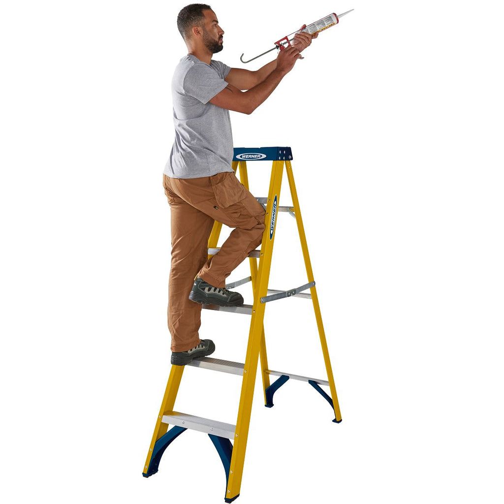 Werner Fibreglass Step Ladder, 6-Tread, EN131 (7160618)