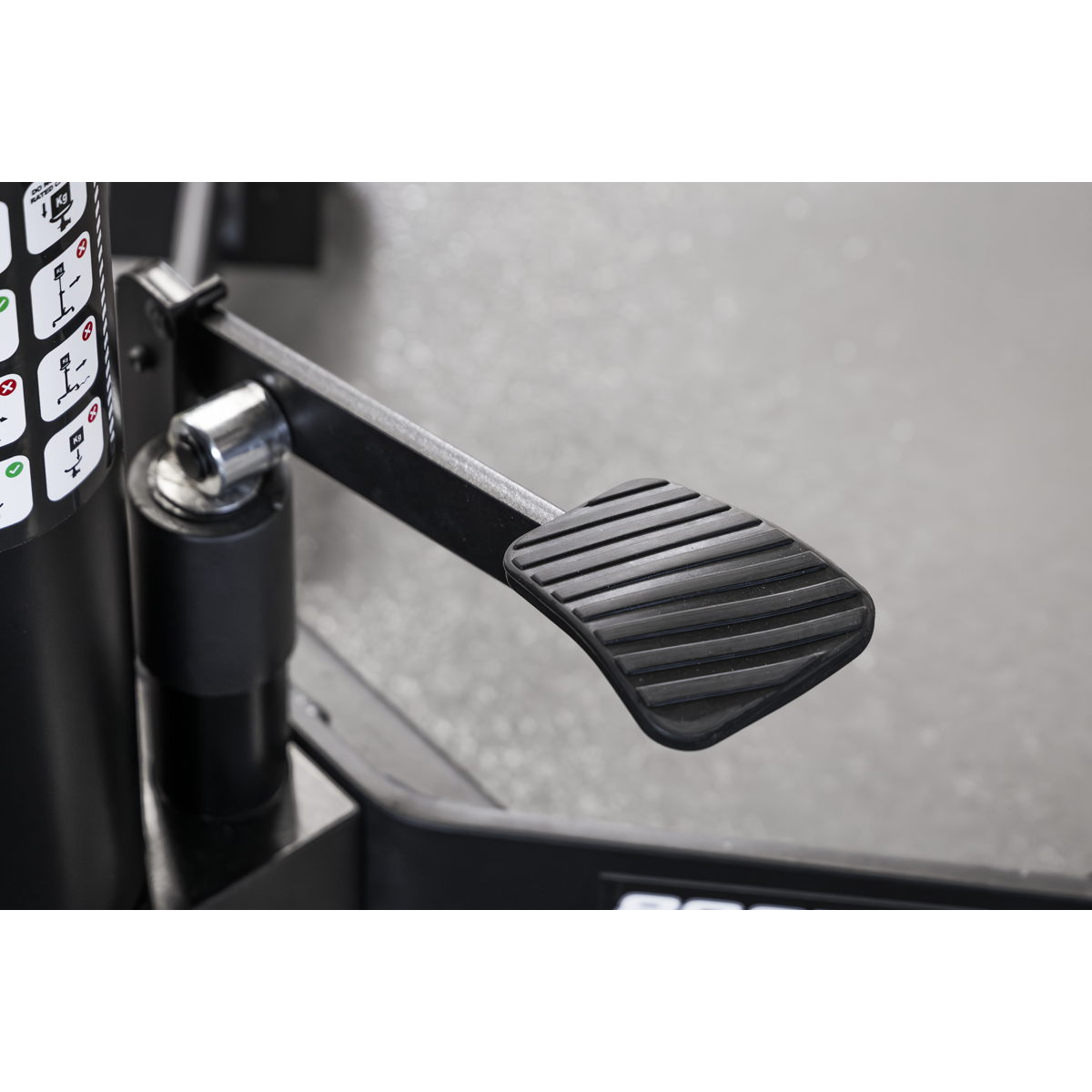 Viking Telescopic Vertical Transmission Jack, 1 Tonne (800TTJ)