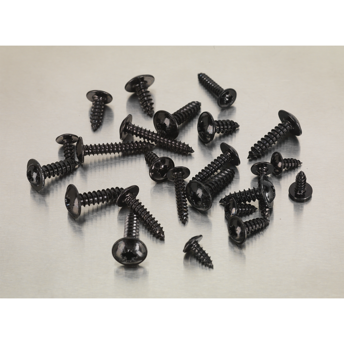 Self-Tapping Flanged Head Screw Assortment 700pc