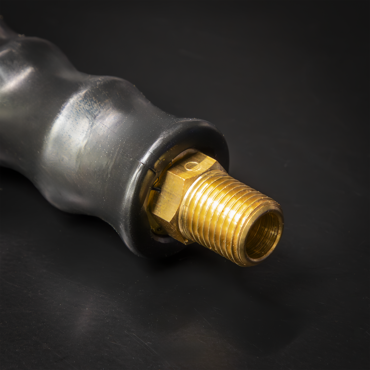 Extra-Heavy-Duty Air Hose with 1/4"BSP Unions 30m x 10mm