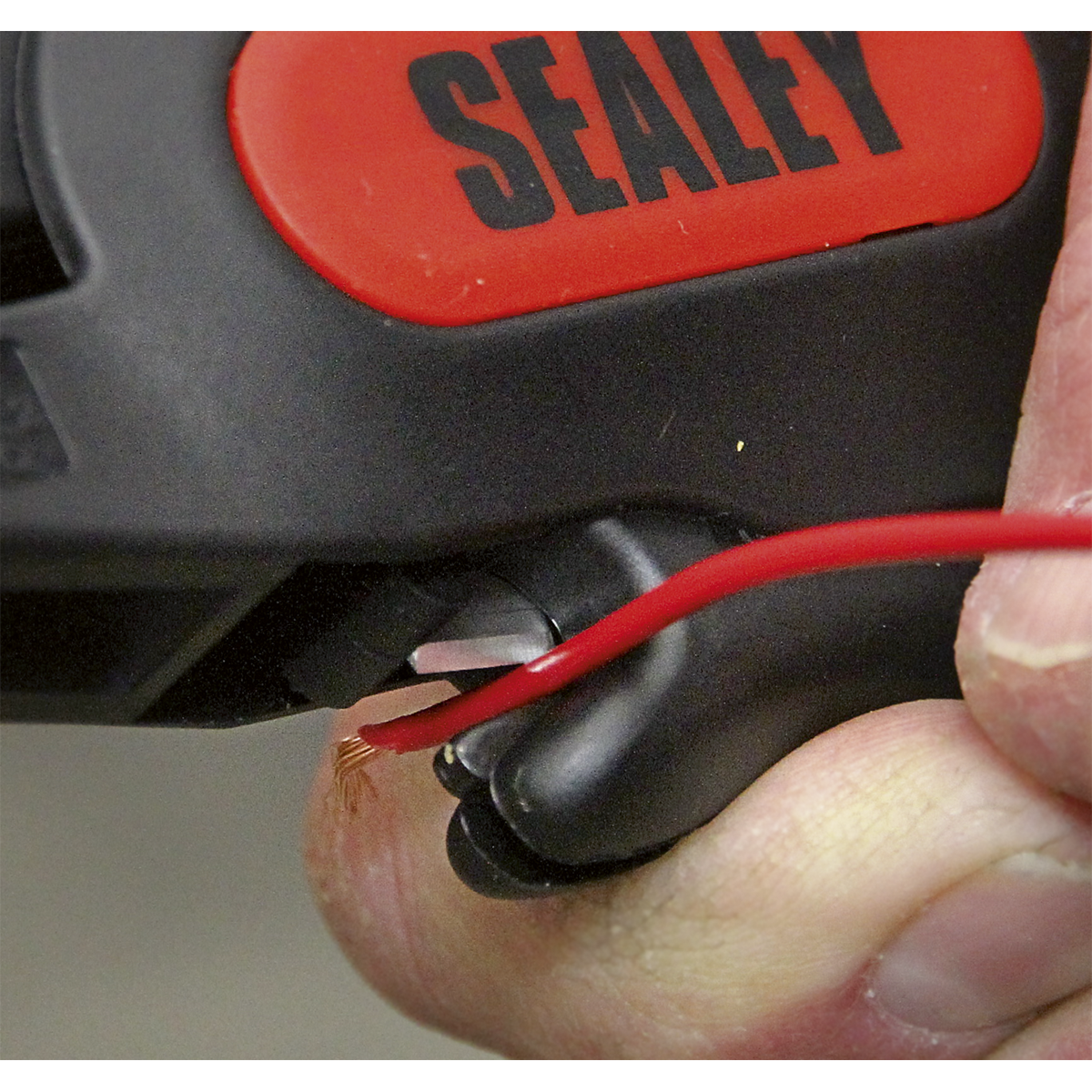 Automatic Pistol Grip Wire Stripping Tool