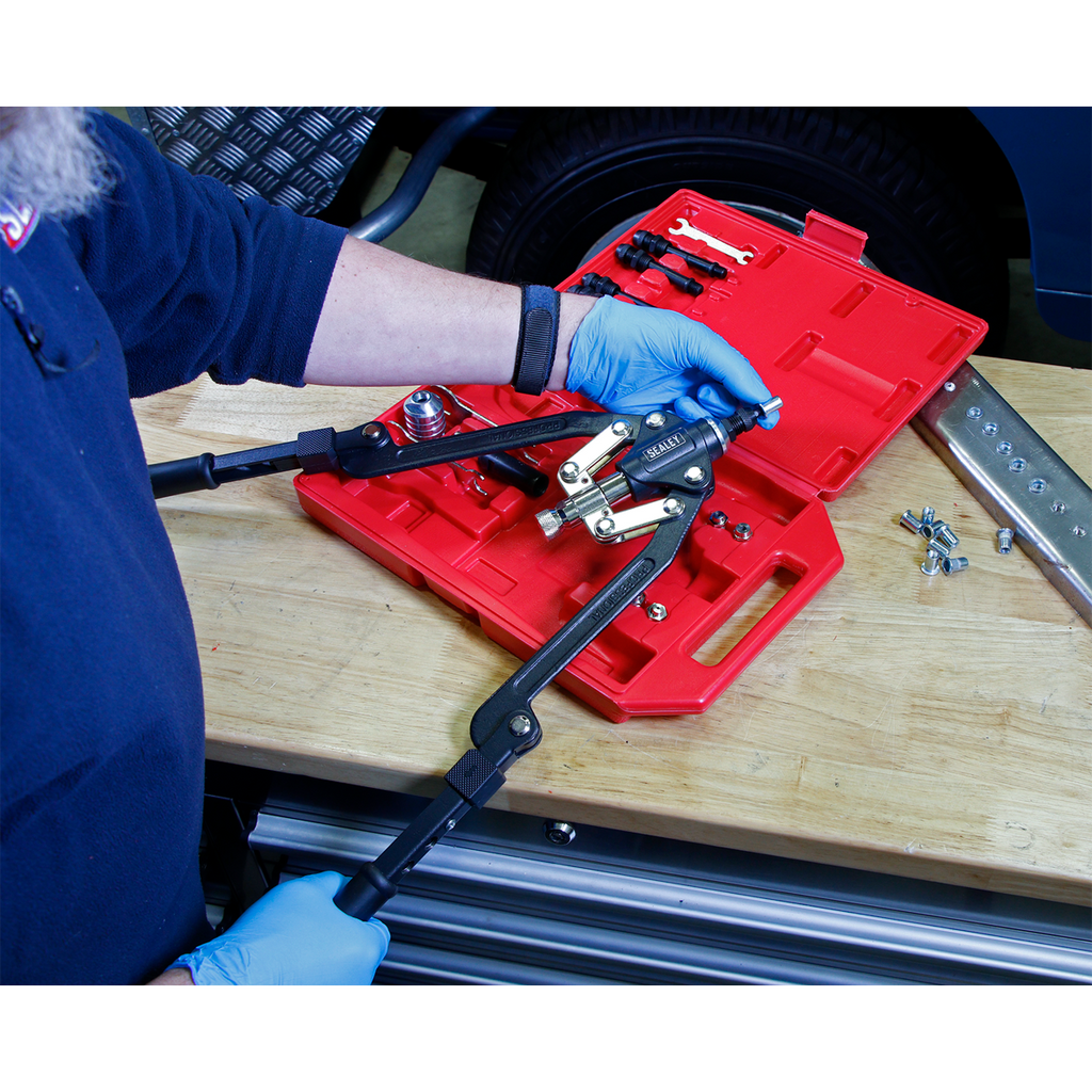 Rivet & Threaded Nut Rivet Kit