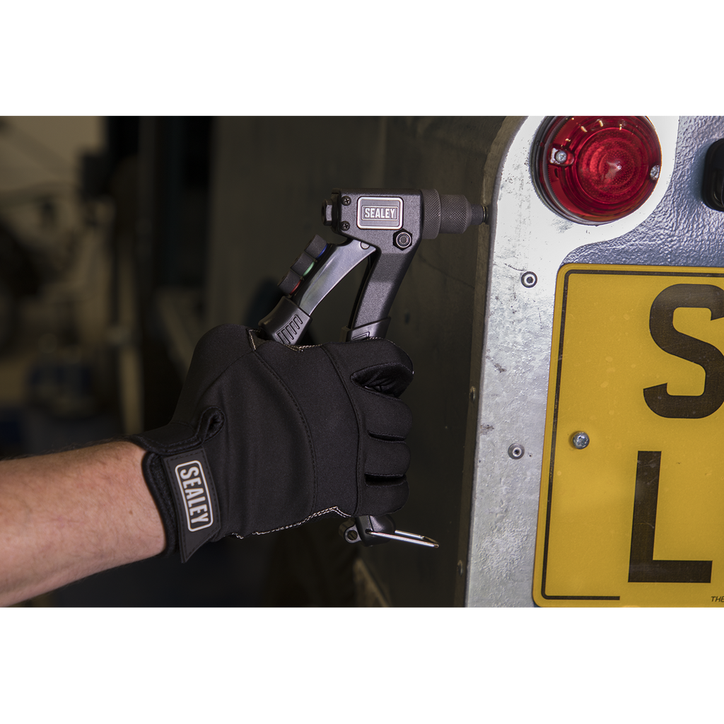 Hand Riveter
