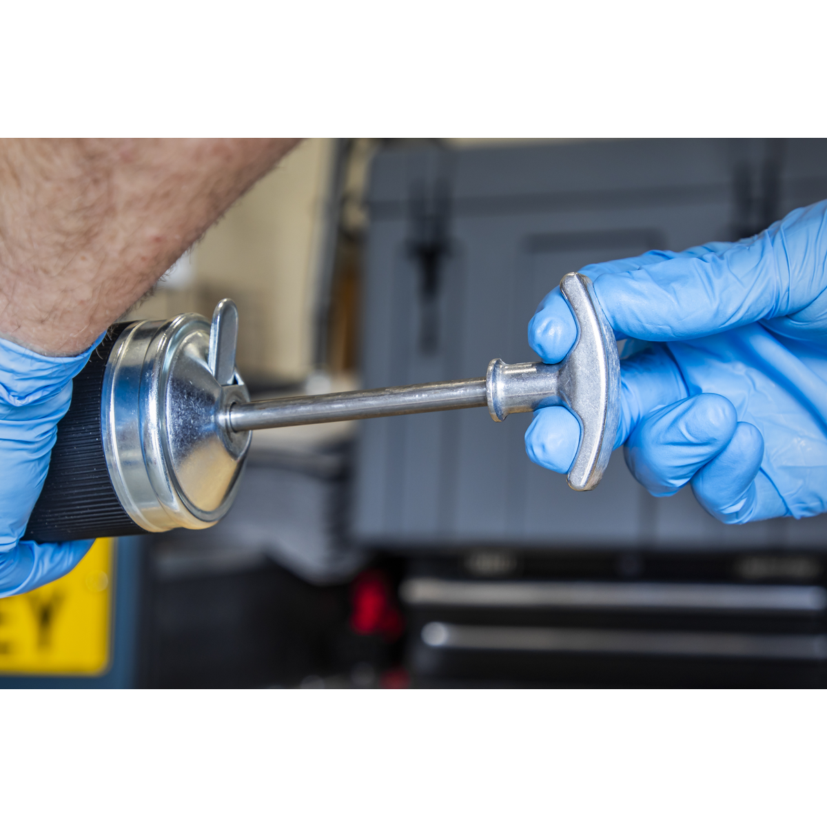 Heavy-Duty 3-Way Fill Dual Piston Grease Gun (AK4402)