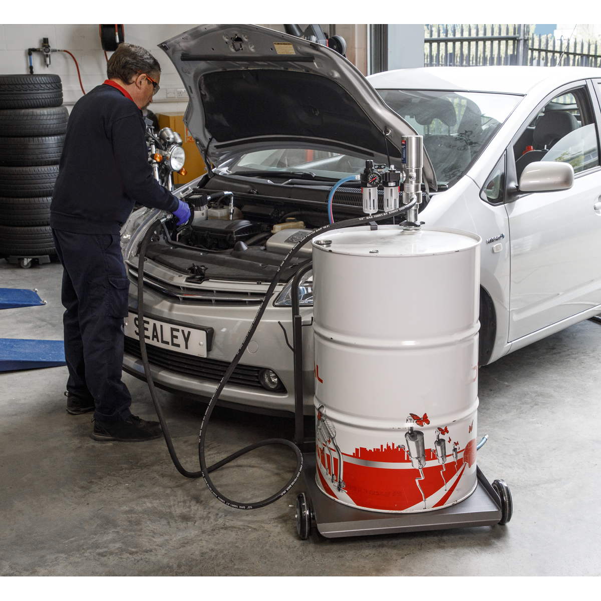 Air Operated Oil Dispensing System