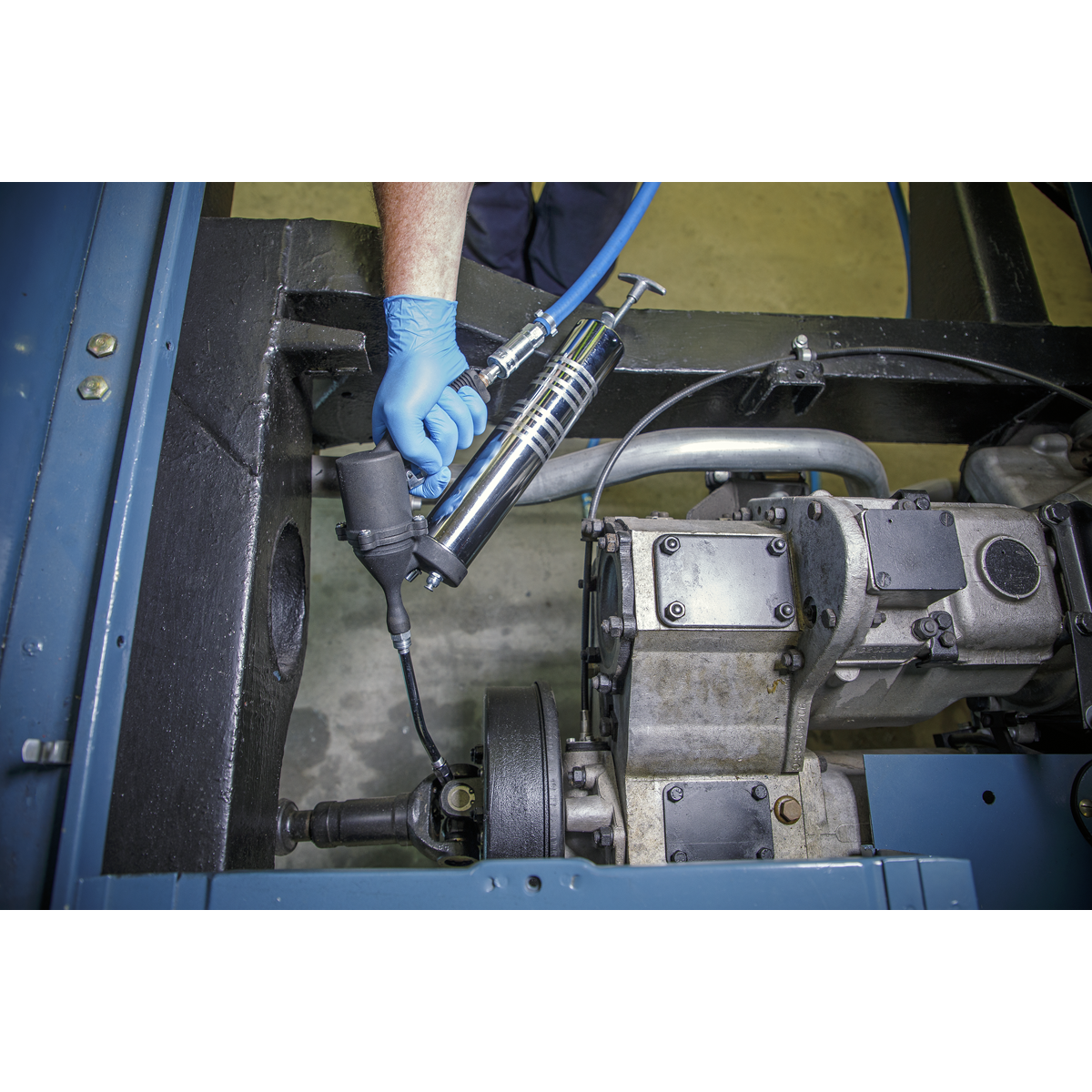 Manual/Air Grease Gun Kit (AK46KIT)