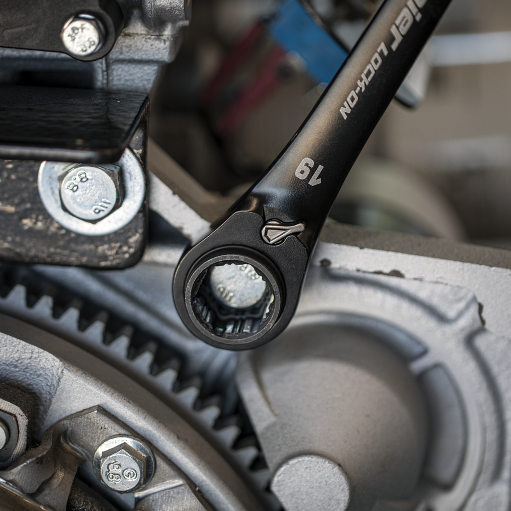 Premier Black 4-in-1 Reversible Lock-On™ Ratchet Ring Spanne