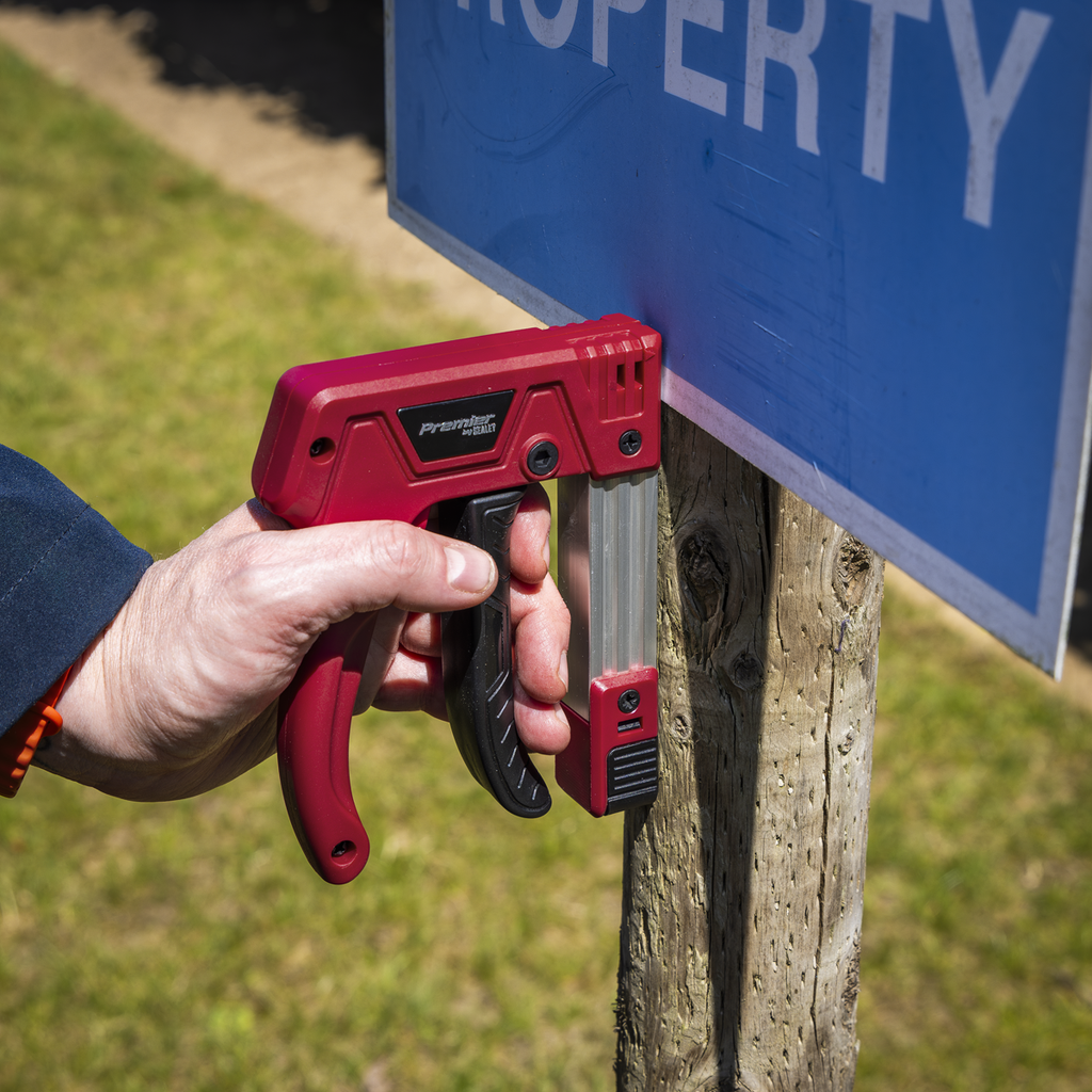 Heavy-Duty Staple & Brad Nail Gun