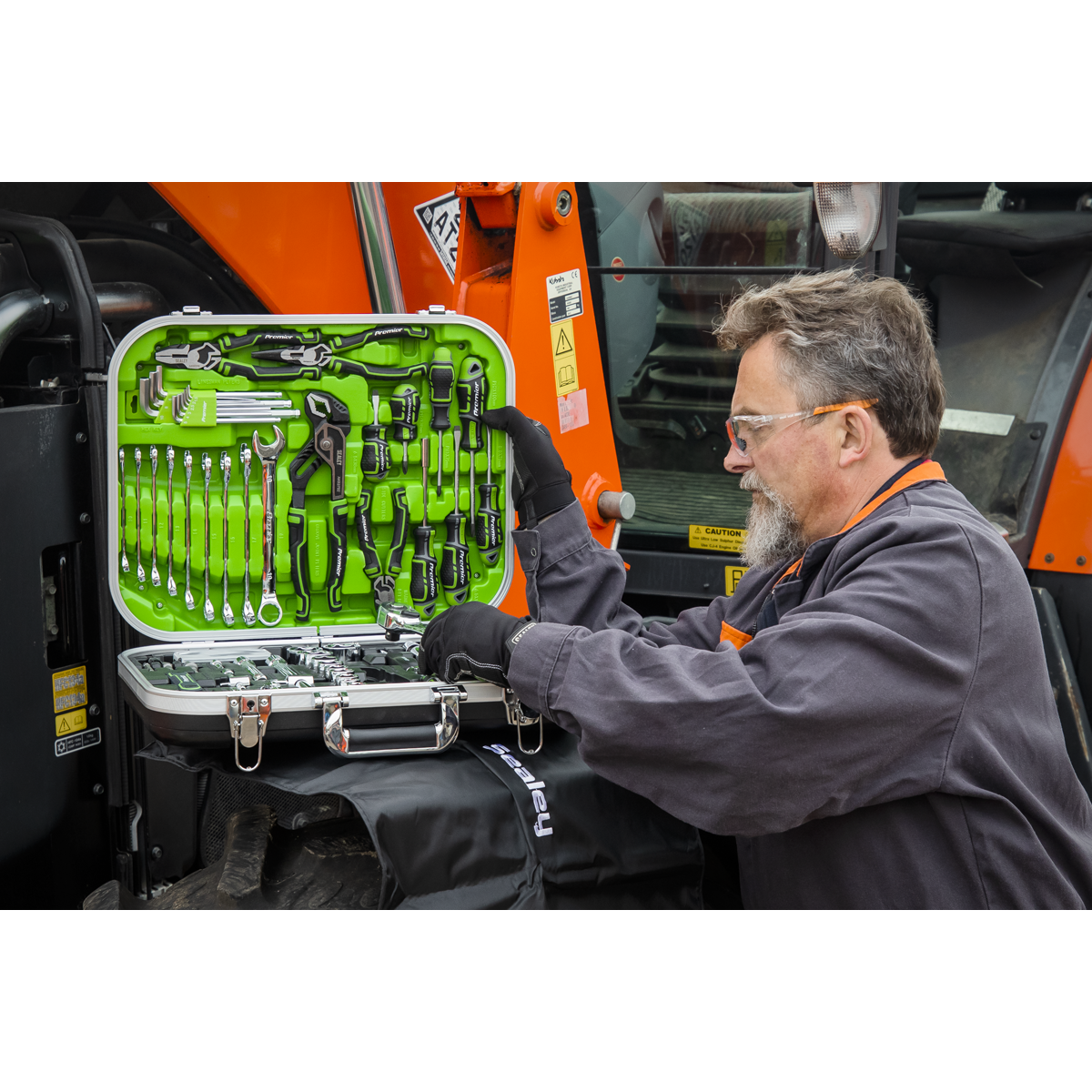 Premier Mechanic's Tool Kit 144pc - Hi-Vis Green