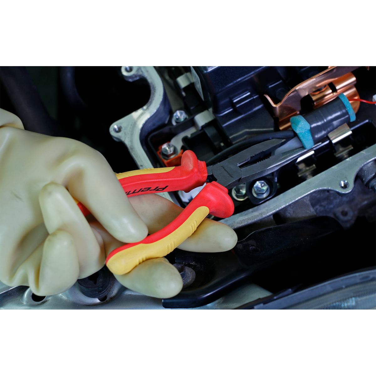 Premier Long Nose Pliers 200mm - VDE Approved