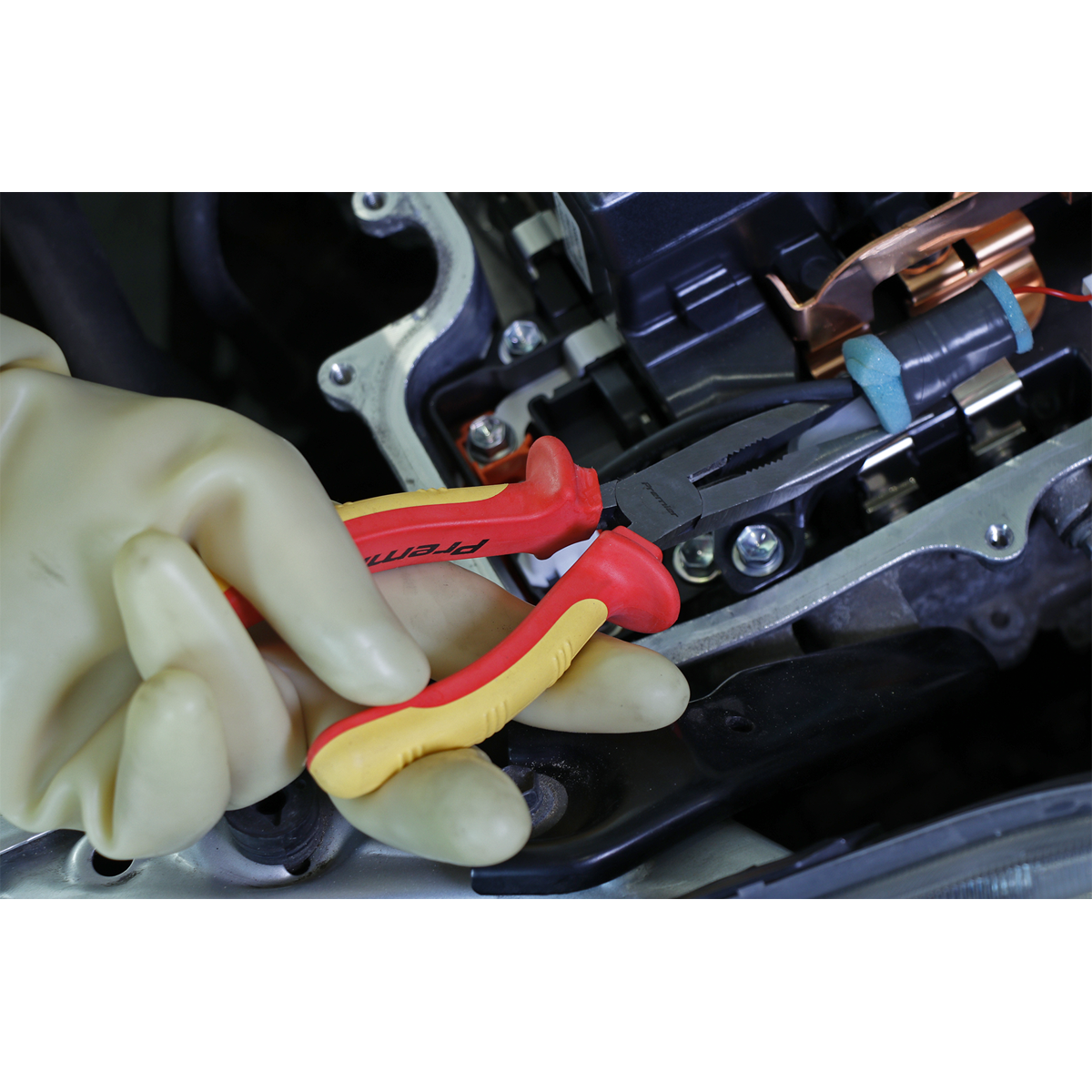 Premier Long Nose Pliers 200mm - VDE Approved