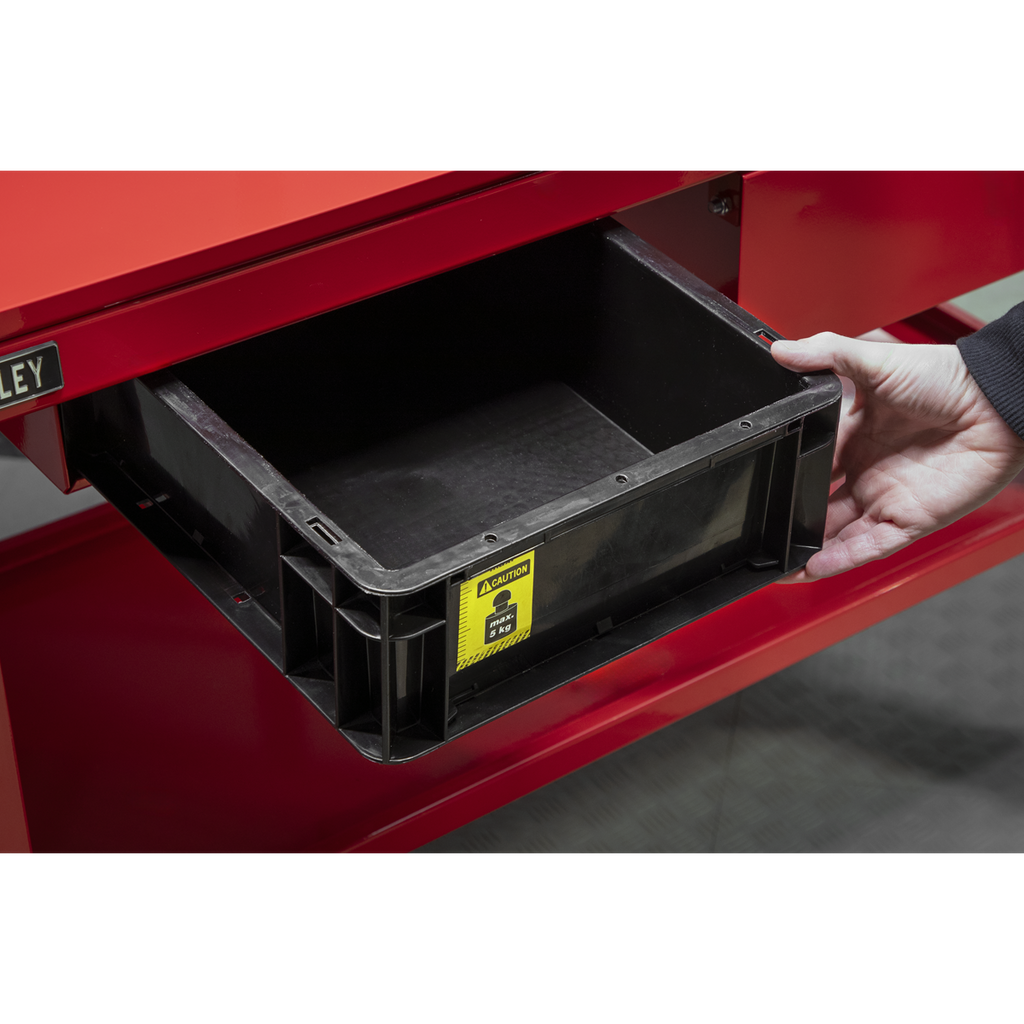 Mobile Engine Repair Workbench