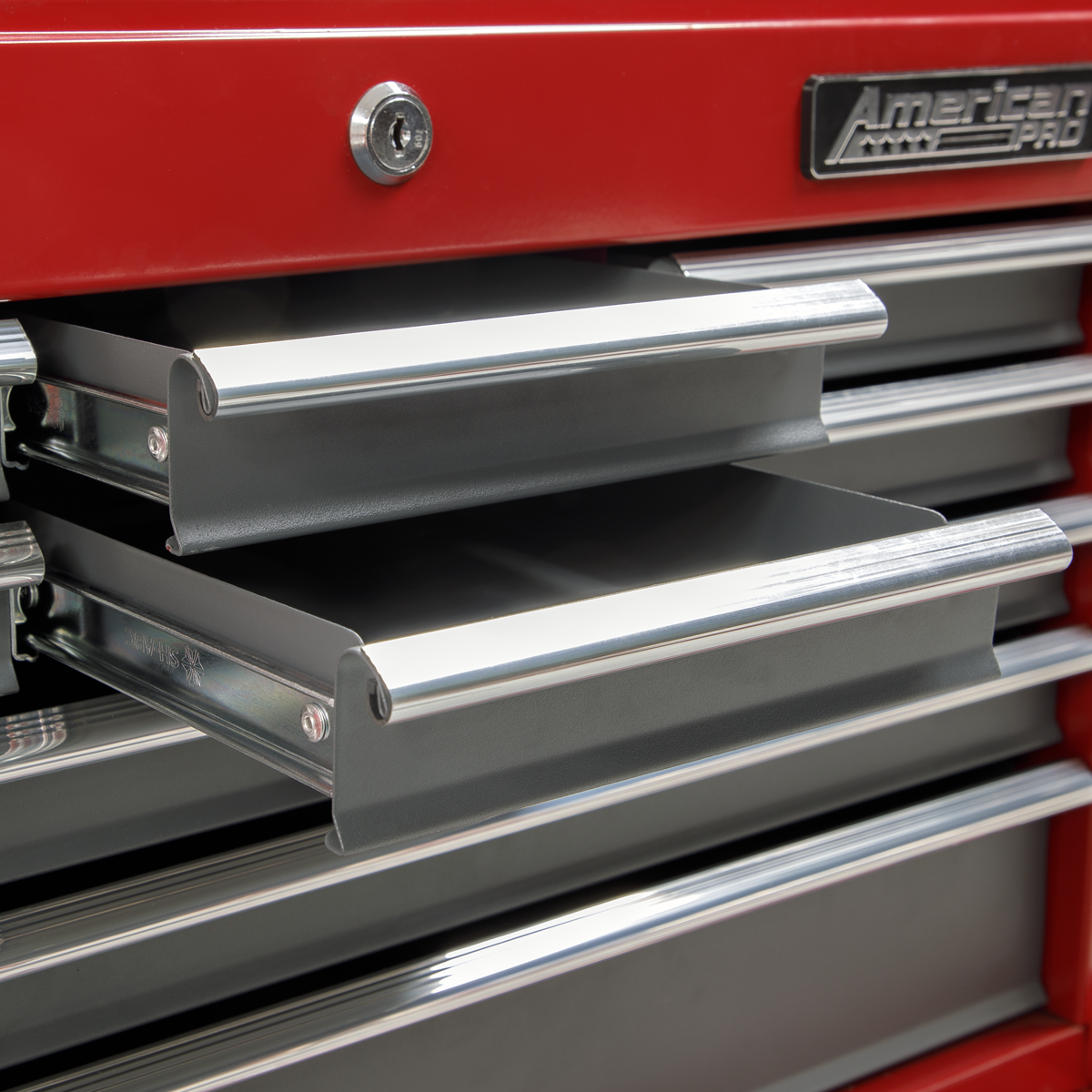 American PRO® Topchest, 9 Drawer, Red/Grey (AP22509BB)
