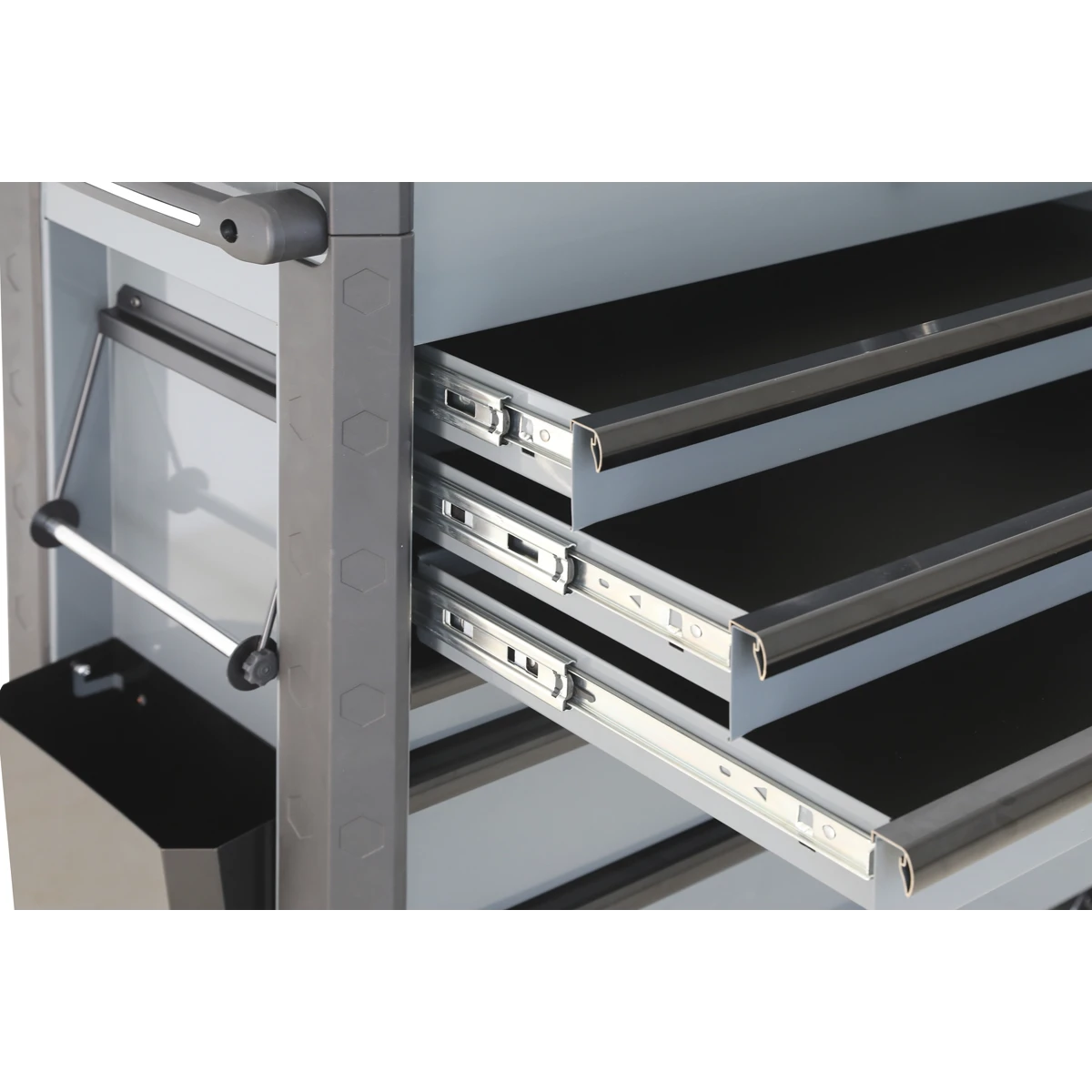 Superline PRO® Mobile Heavy-Duty Tool Trolley, 6 Drawer, Grey (AP266G)