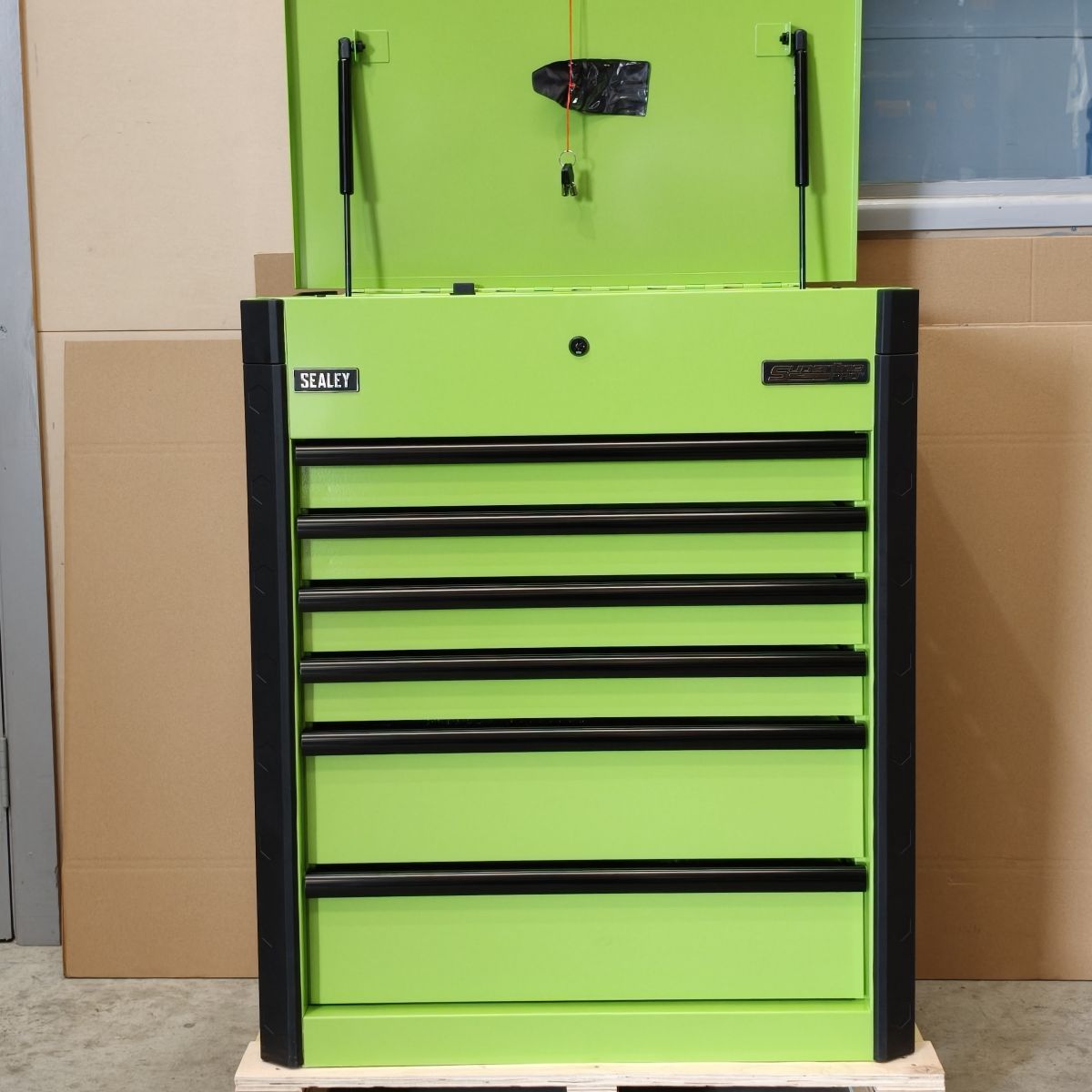 Superline PRO® Mobile Heavy-Duty Tool Trolley, 6 Drawer, Green (AP266HV)