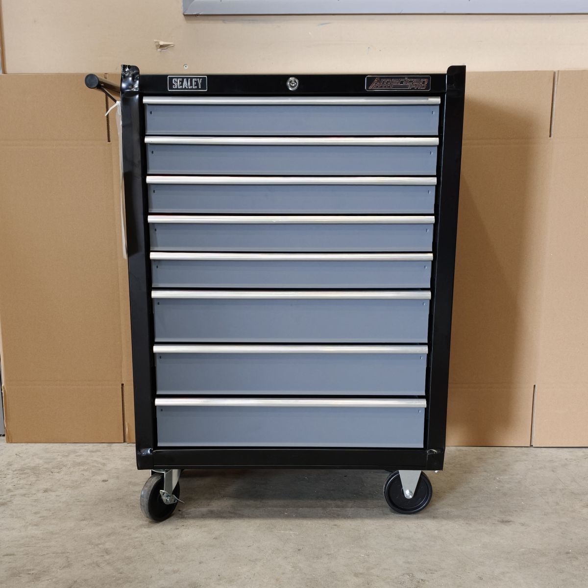 American PRO® Rollcab, 8 Drawer, Black/Grey (AP3508TB)