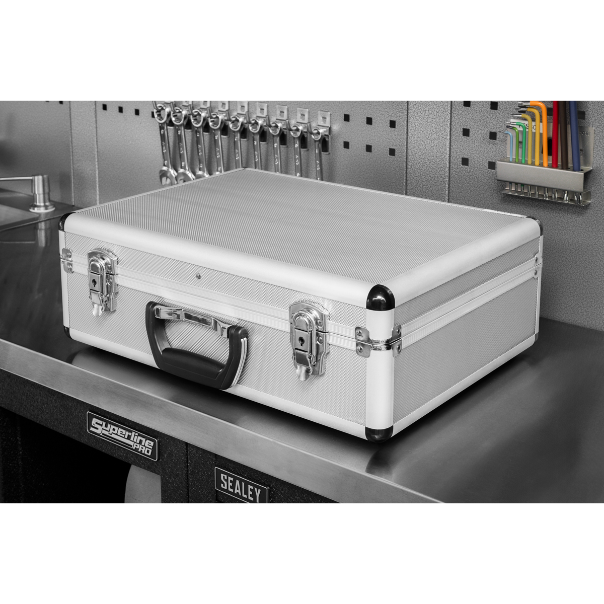 Aluminium Tool Case with Radiused Edges