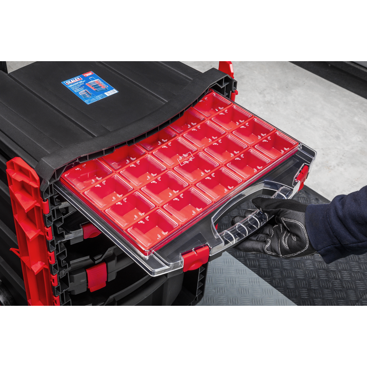 Professional Mobile Toolbox with 5 Removable Storage Cases