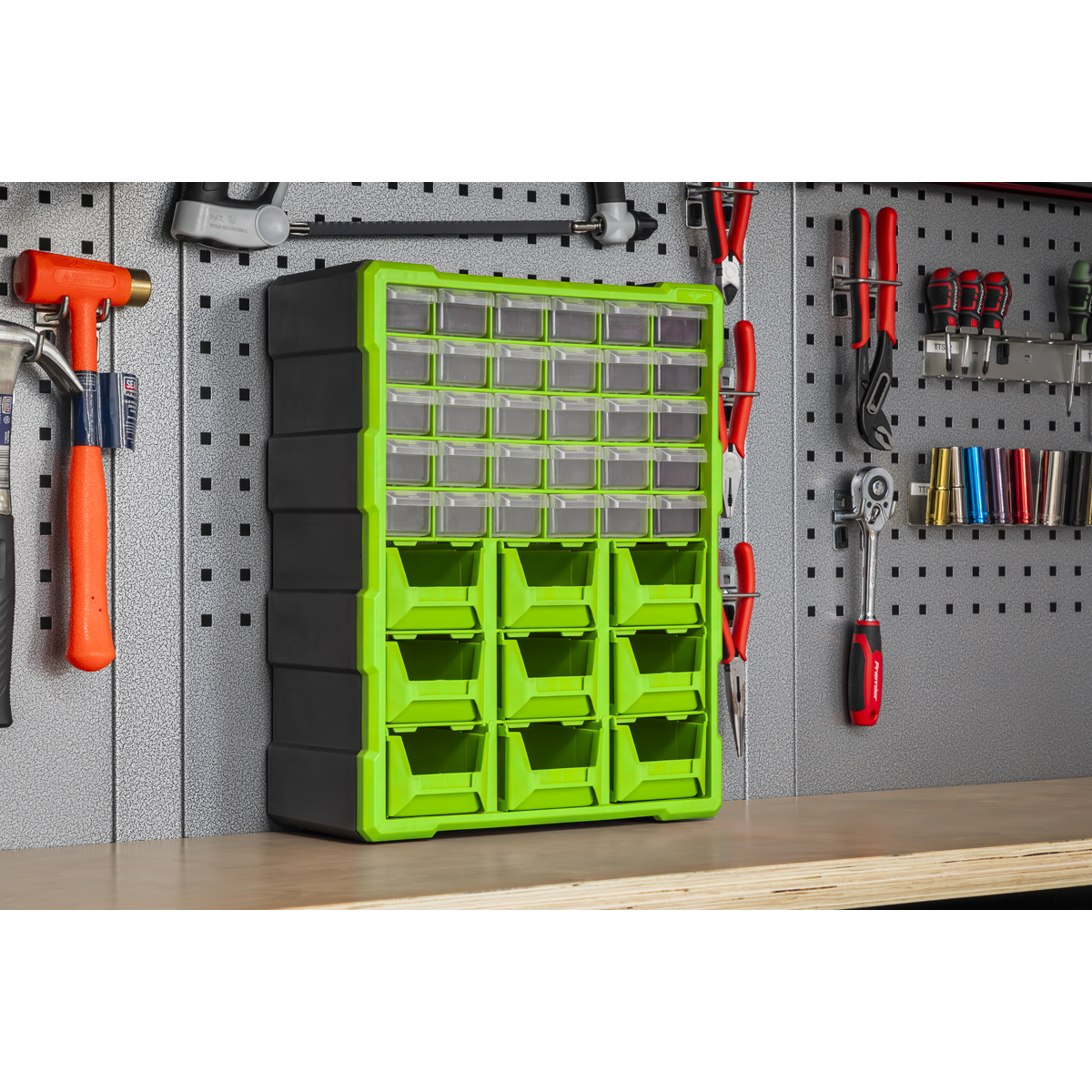 Cabinet Box, 39 Drawer, Green/Black (APDC39HV)