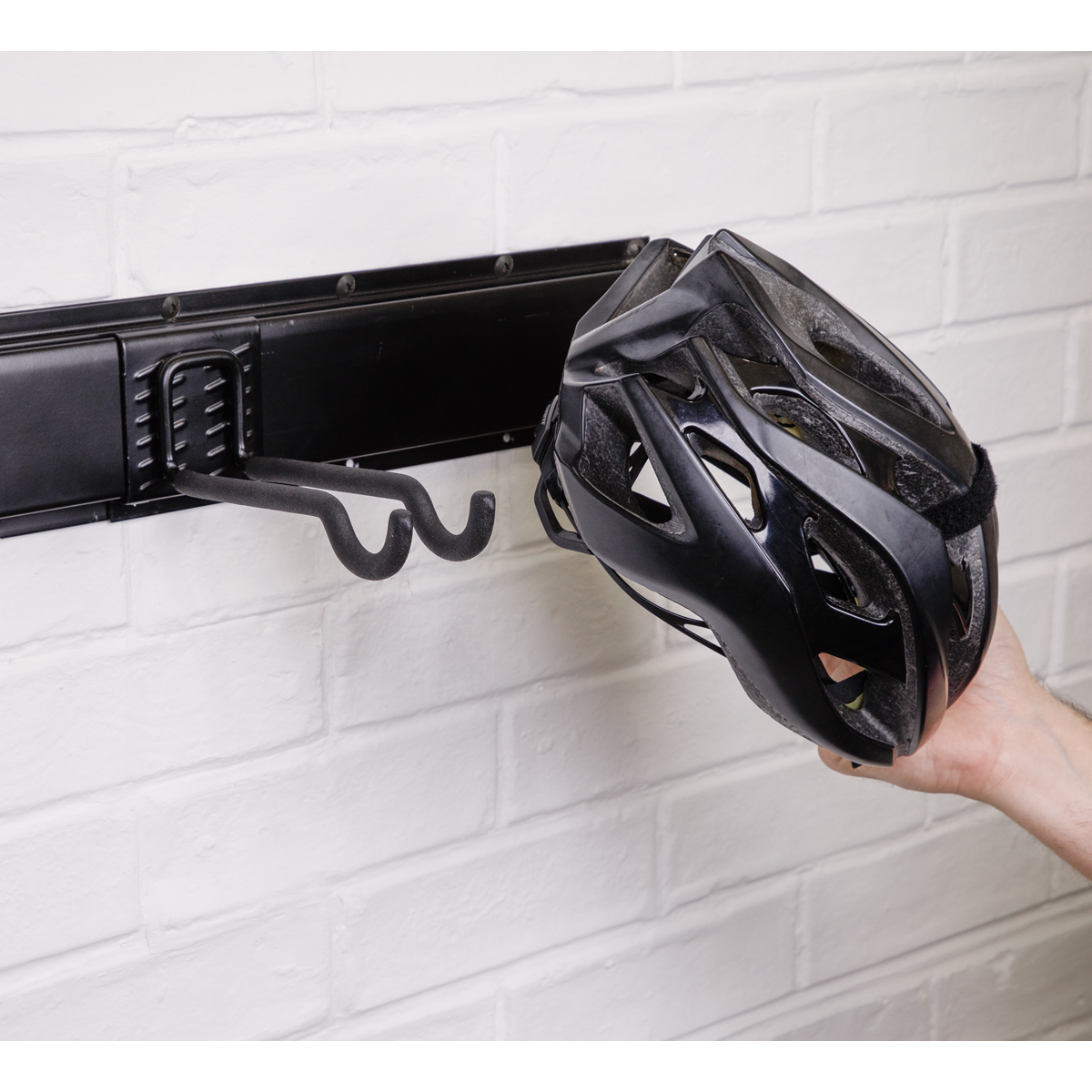 Sports Equipment Storage Hook (APH06)