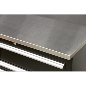Premier™ Storage System with Stainless Worktop 5.58m