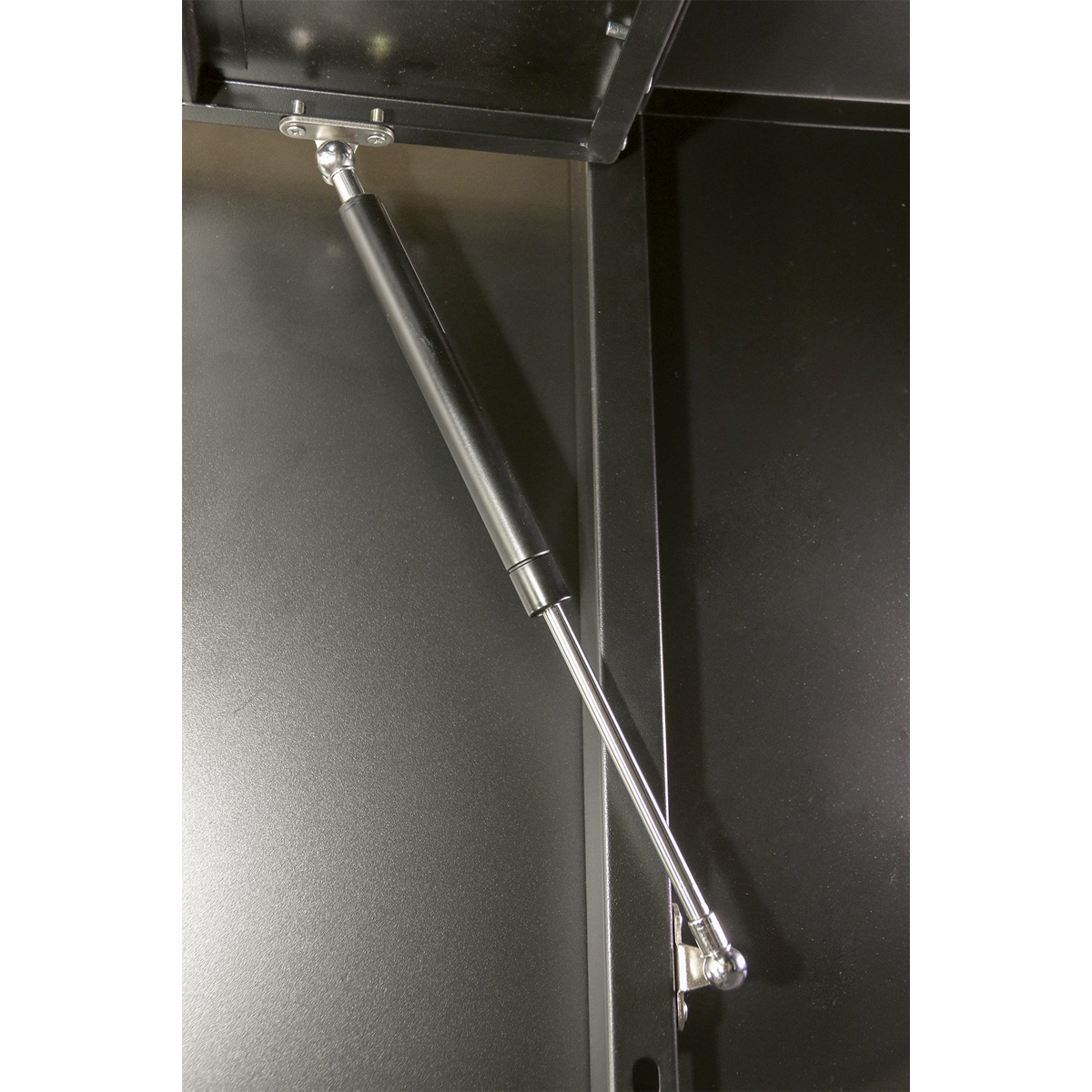 Premier™ Heavy-Duty Modular Wall Cabinet 775mm