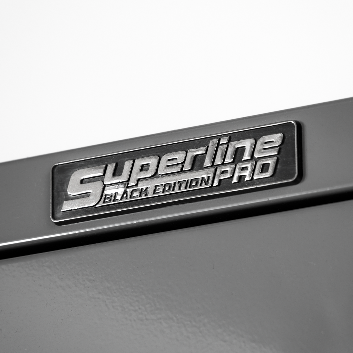 Superline PRO® Black Edition Modular Wall Cabinet 680mm