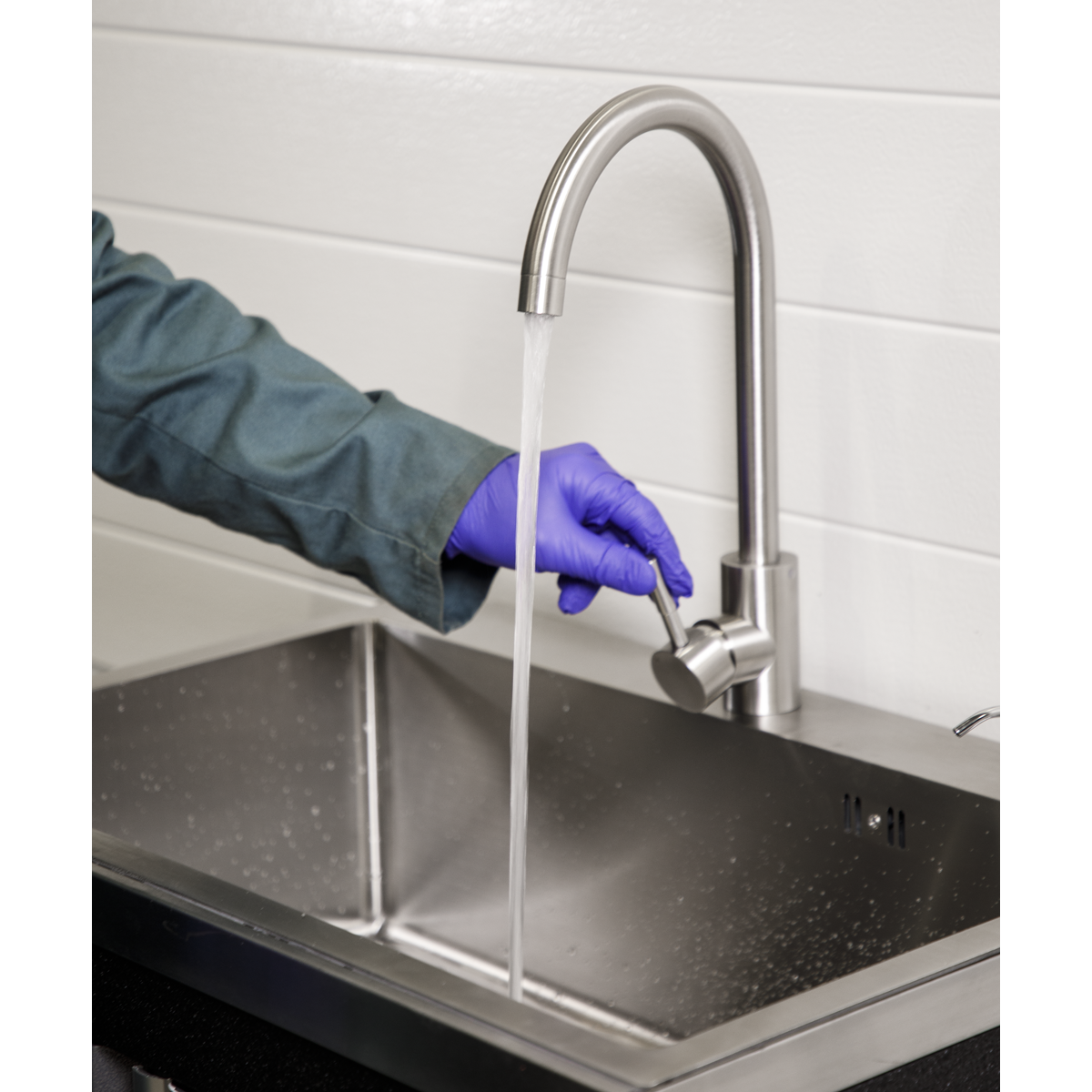 Superline PRO® Modular Sink Unit 680mm
