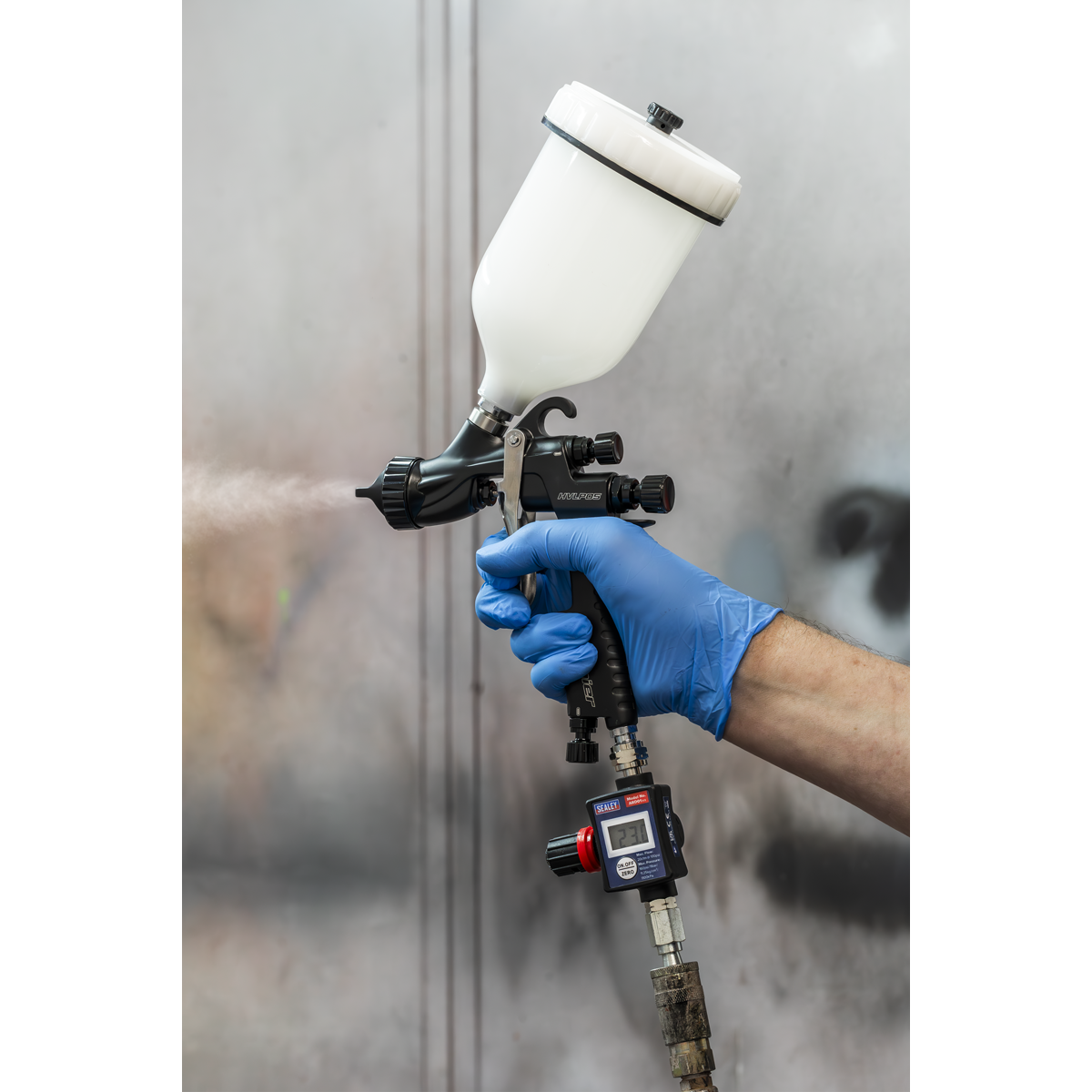 On-Gun Digital Pressure Regulator/Gauge
