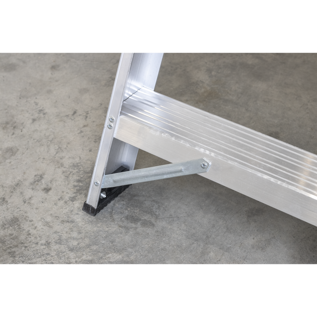 Industrial Step Ladder 12-Tread Aluminium - EN 131