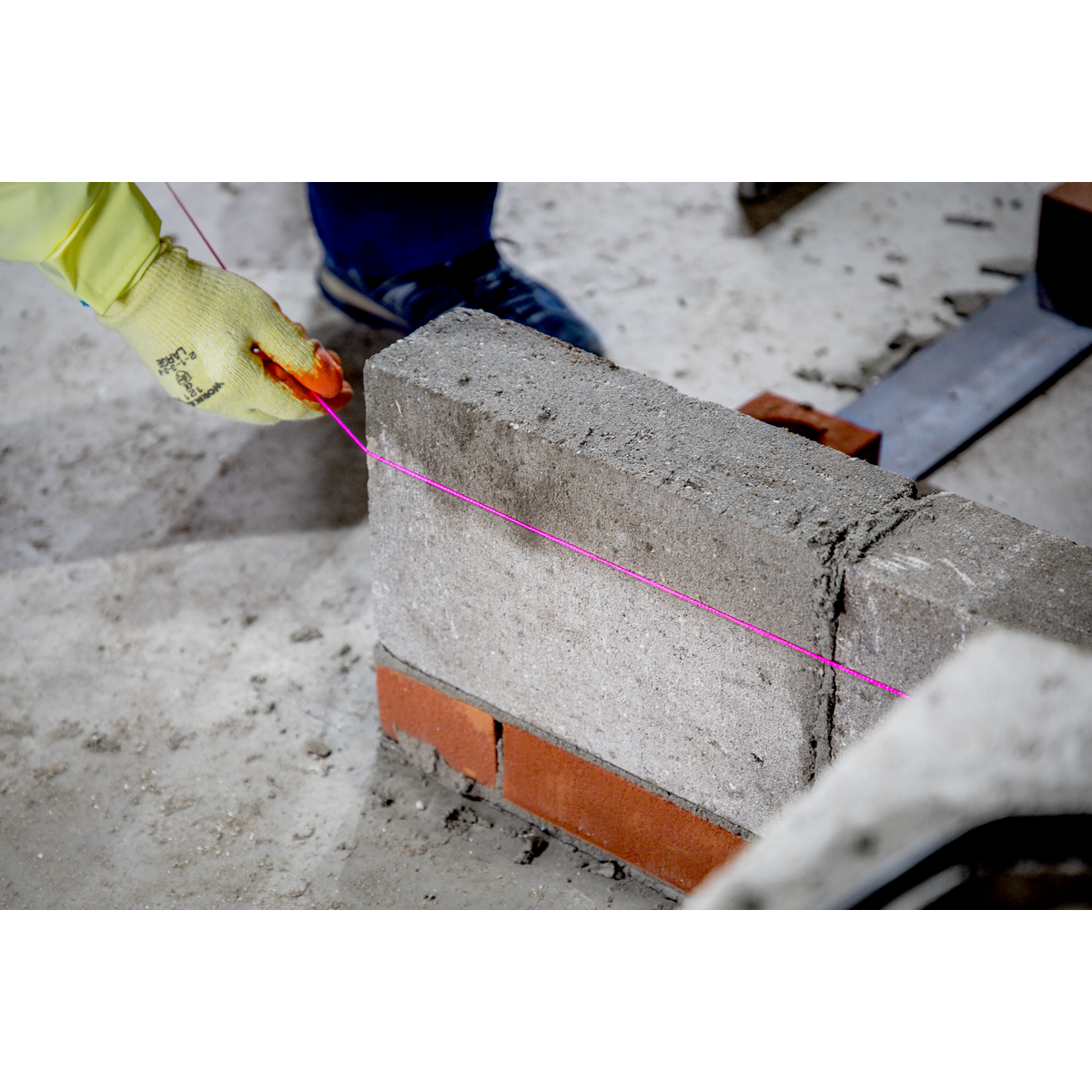 Braided Nylon Brick Line 76m - Pink