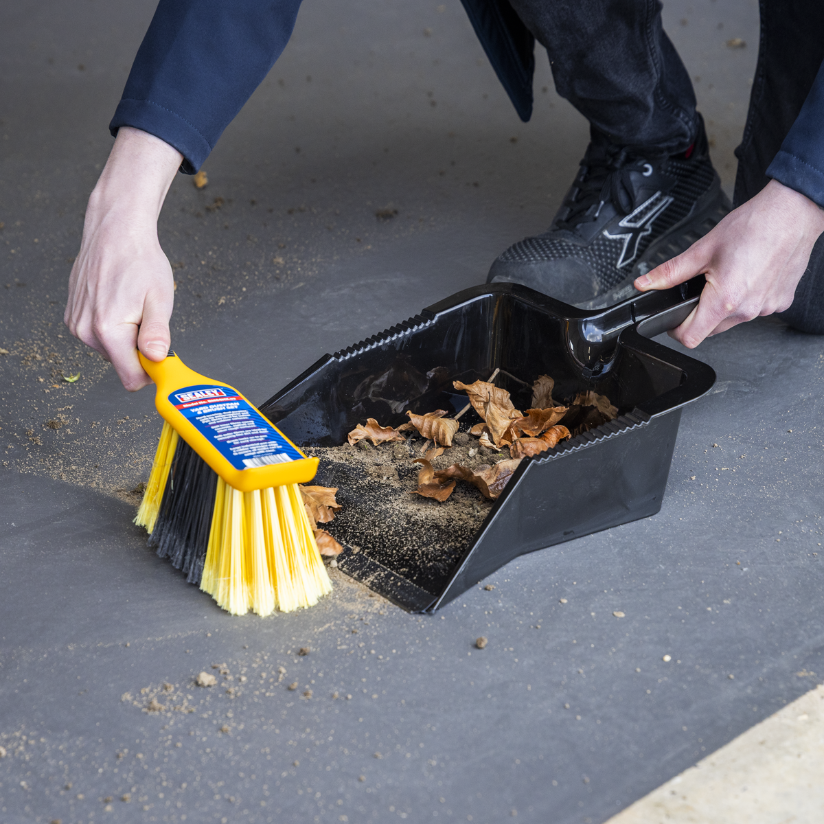 Yard Dustpan & Brush Set