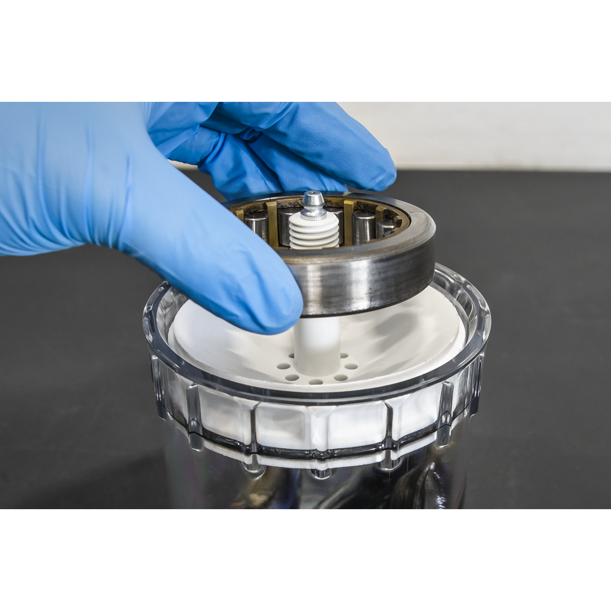 Portable Bearing Grease Packer Tool (BP01)