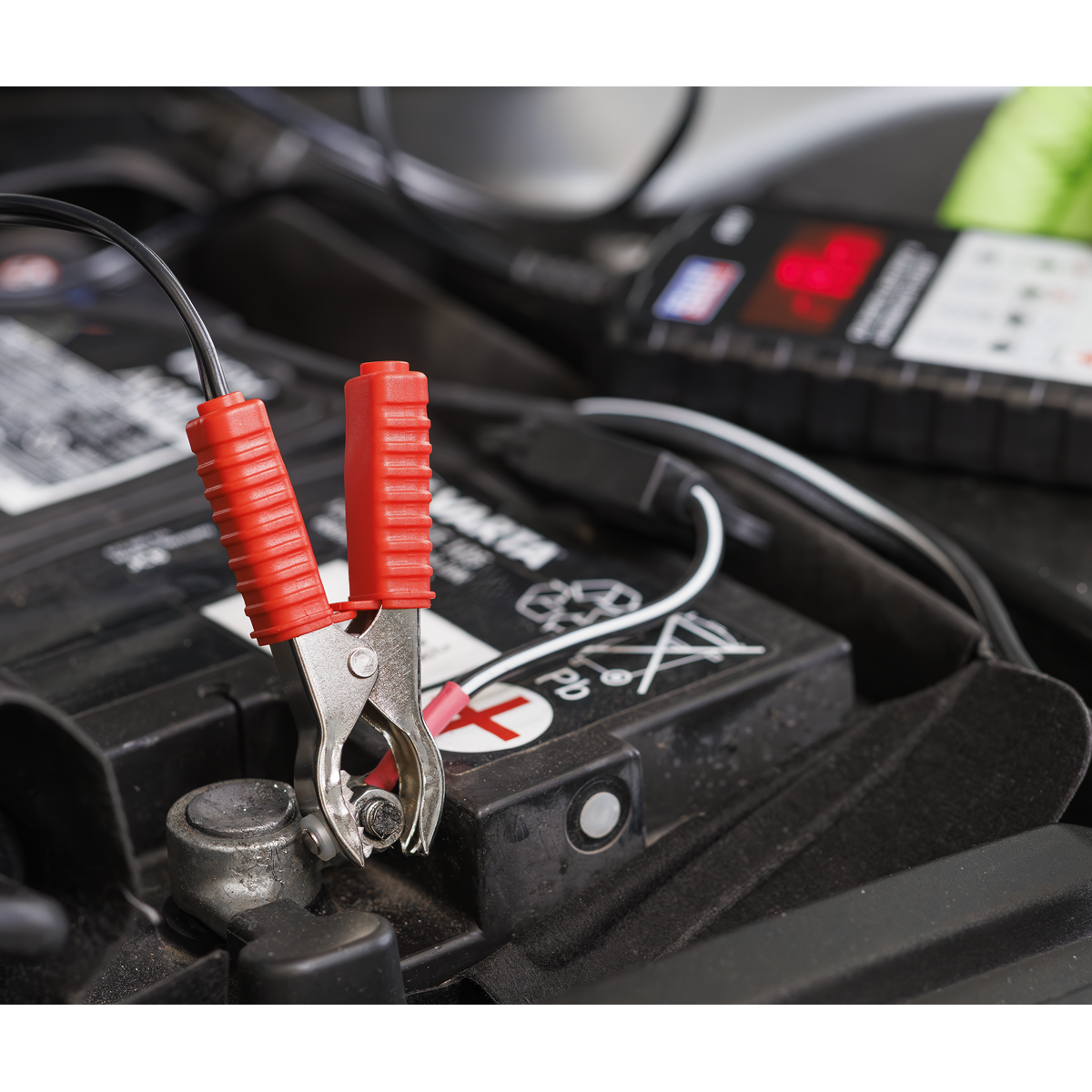 Digital Battery & Alternator Tester 12V