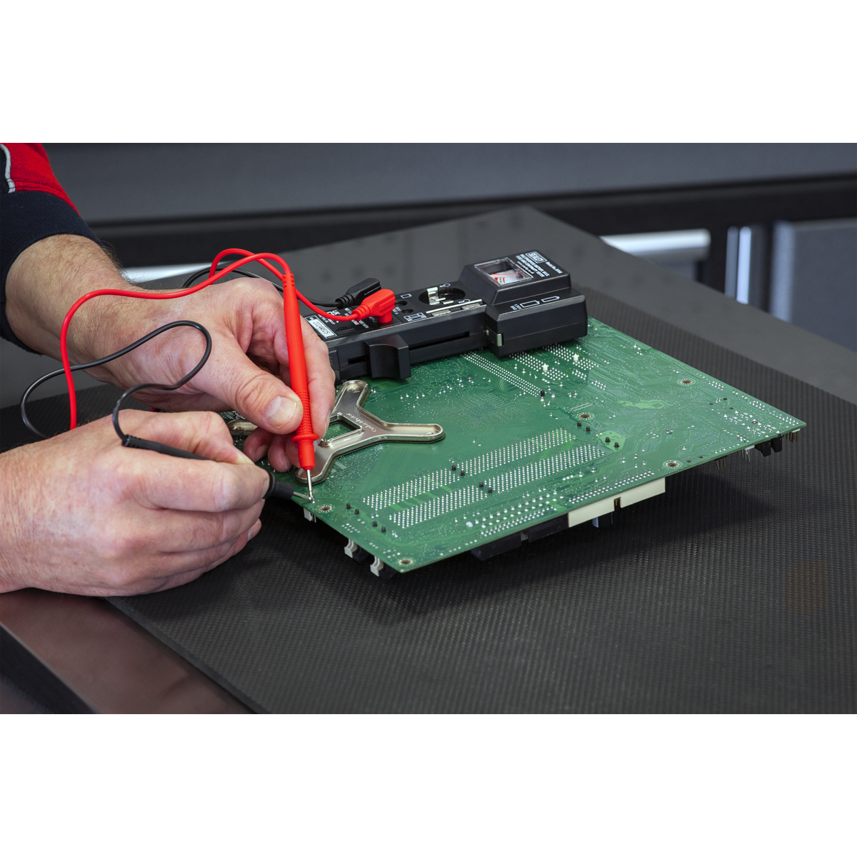 Multipurpose Battery, Bulb, Fuse & Continuity Tester