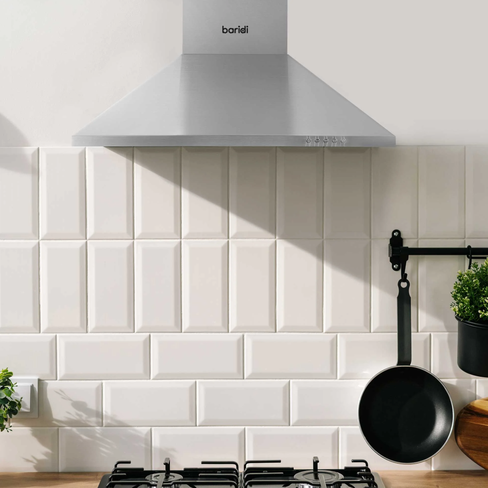 Baridi DH126 Chimney Style Electric Cooker Extractor Hood with Carbon Filters 60cm, LED Light, Stainless Steel